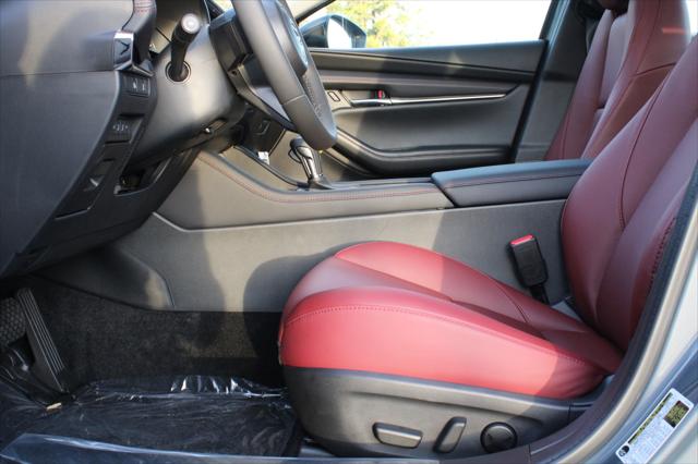 2024 Mazda Mazda3 2.5 S Carbon Edition