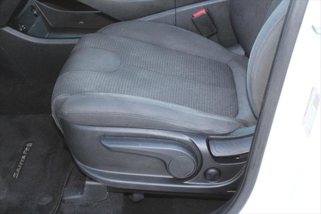 2022 Hyundai Santa Fe SE