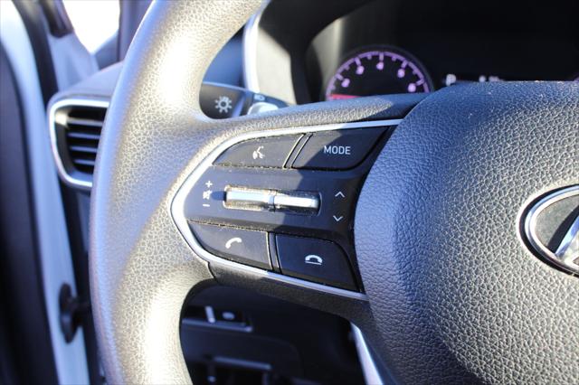 2022 Hyundai Santa Fe SE