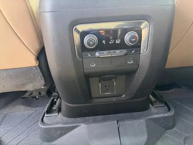 2023 Chevrolet Tahoe 4WD Premier