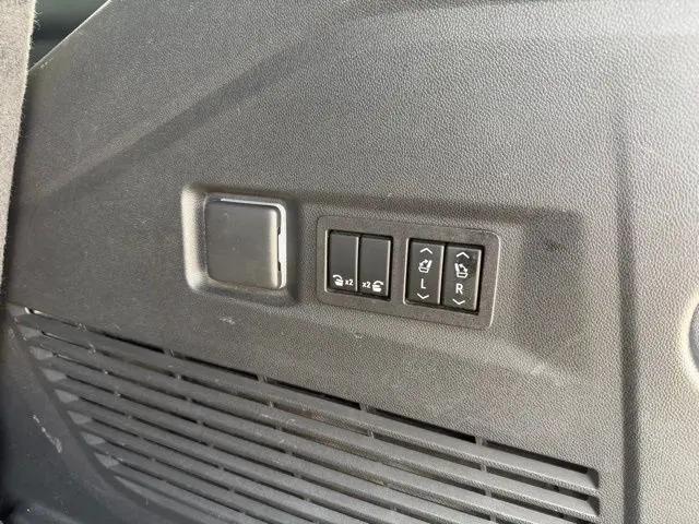 2023 Chevrolet Tahoe 4WD Premier