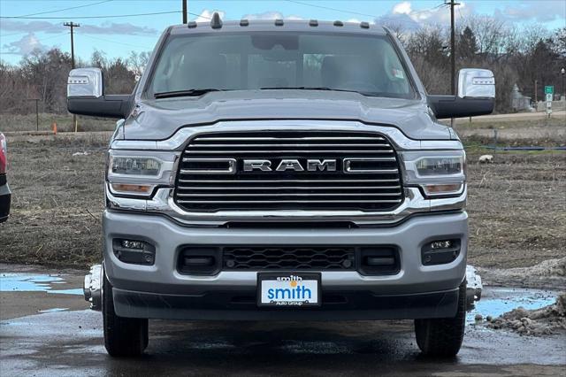 2024 RAM Ram 3500 RAM 3500 LARAMIE CREW CAB 4X4 8 BOX