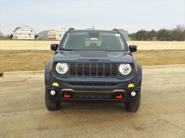 2023 Jeep Renegade RENEGADE TRAILHAWK 4X4