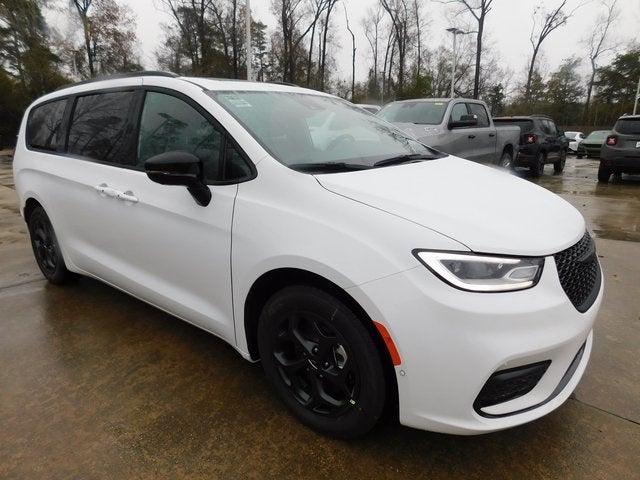 2024 Chrysler Pacifica Hybrid PACIFICA PLUG-IN HYBRID PREMIUM S APPEARANCE