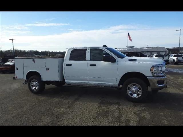 2023 RAM Ram 2500 RAM 2500 TRADESMAN CREW CAB 4X4 8 BOX