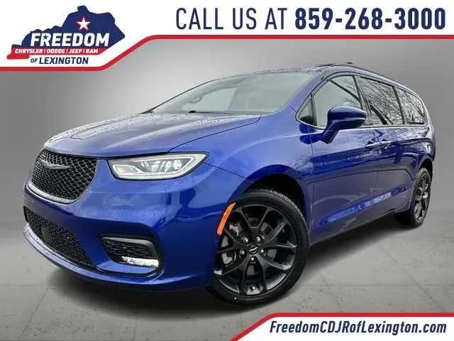2021 Chrysler Pacifica Limited AWD for sale in Lexington, KY