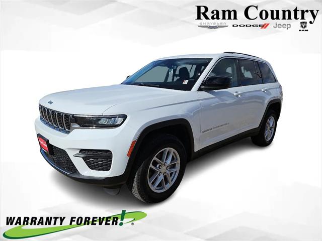 2023 Jeep Grand Cherokee GRAND CHEROKEE LAREDO 4X2