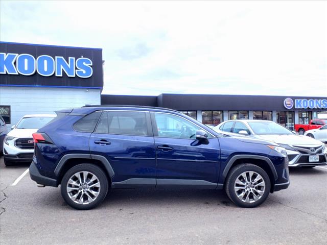 2020 Toyota RAV4 XLE Premium