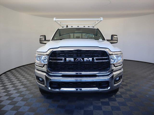 2023 RAM Ram 3500 RAM 3500 TRADESMAN CREW CAB 4X4 8 BOX