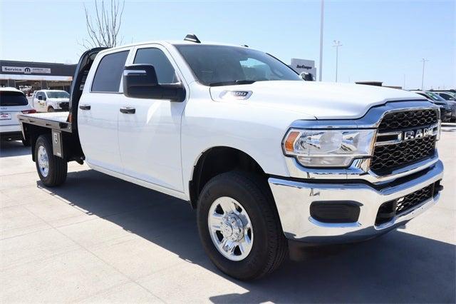 2024 RAM Ram 3500 RAM 3500 TRADESMAN CREW CAB 4X4 8 BOX