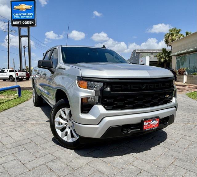 2022 Chevrolet Silverado 1500 2WD Crew Cab Short Bed Custom