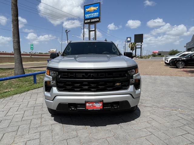 2022 Chevrolet Silverado 1500 2WD Crew Cab Short Bed Custom