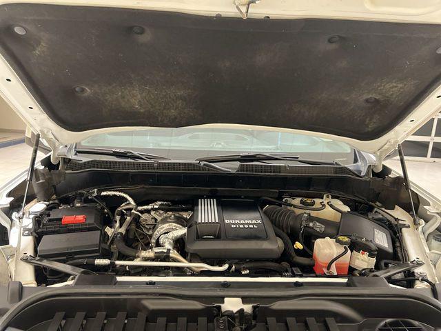 2021 Chevrolet Silverado 1500 4WD Crew Cab Short Bed LT