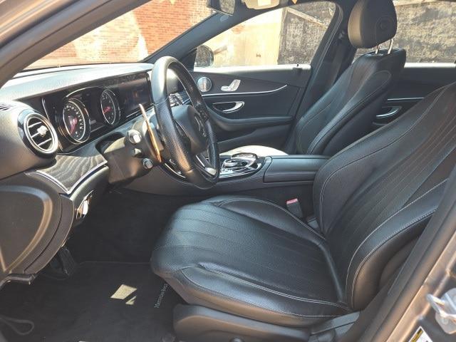 2017 Mercedes-Benz E-CLASS E 300 E 300