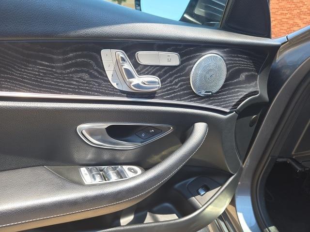 2017 Mercedes-Benz E-CLASS E 300 E 300