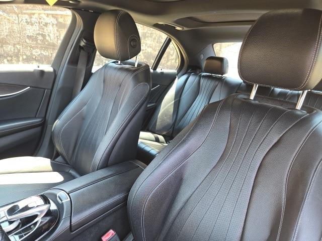 2017 Mercedes-Benz E-CLASS E 300 E 300