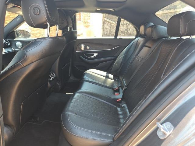 2017 Mercedes-Benz E-CLASS E 300 E 300