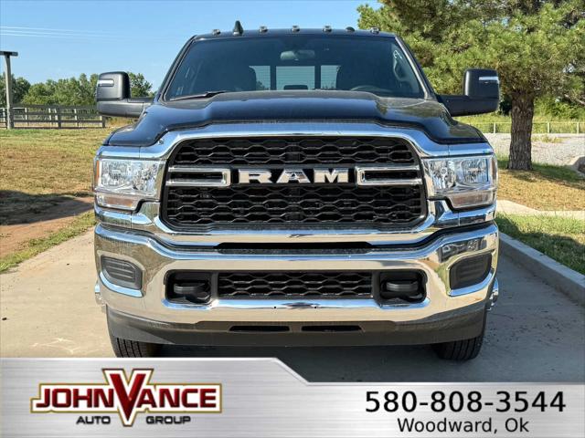 2024 RAM Ram 3500 RAM 3500 TRADESMAN CREW CAB 4X4 8 BOX