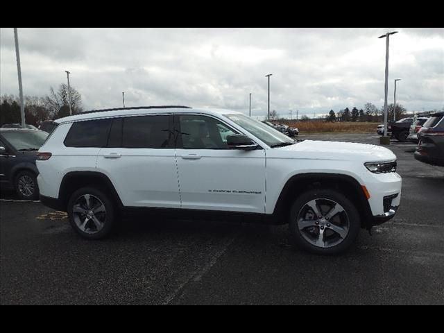 2024 Jeep Grand Cherokee GRAND CHEROKEE L LIMITED 4X4