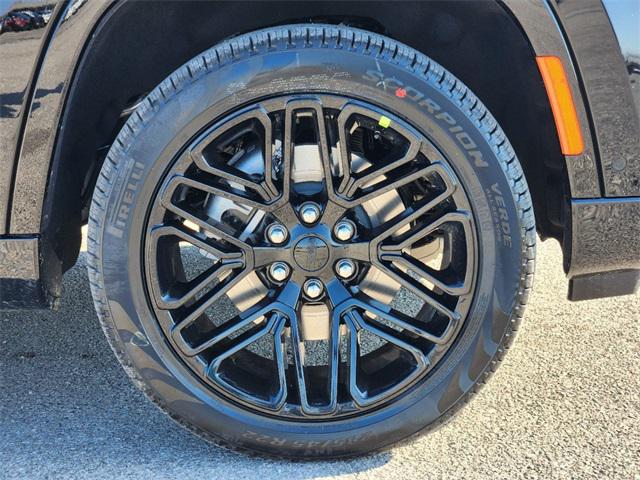 2024 Jeep Wagoneer Series II Carbide 4x4