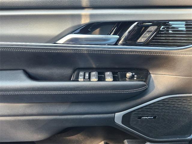 2024 Jeep Wagoneer Series II Carbide 4x4