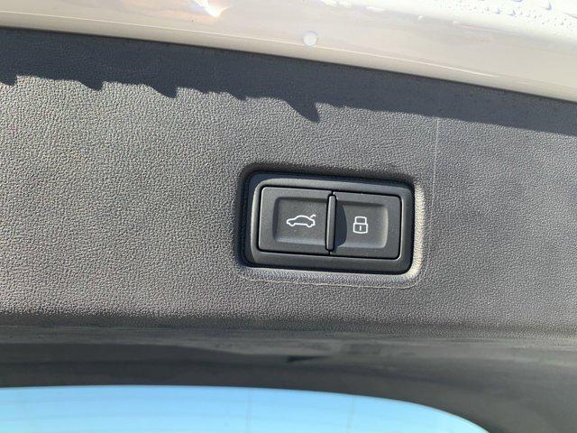 2023 Audi e-tron Premium Plus 50 quattro