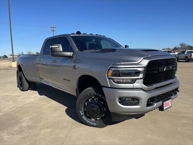 2024 RAM Ram 3500 RAM 3500 LARAMIE CREW CAB 4X4 8 BOX