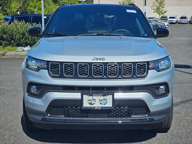 2024 Jeep Compass COMPASS LATITUDE 4X4