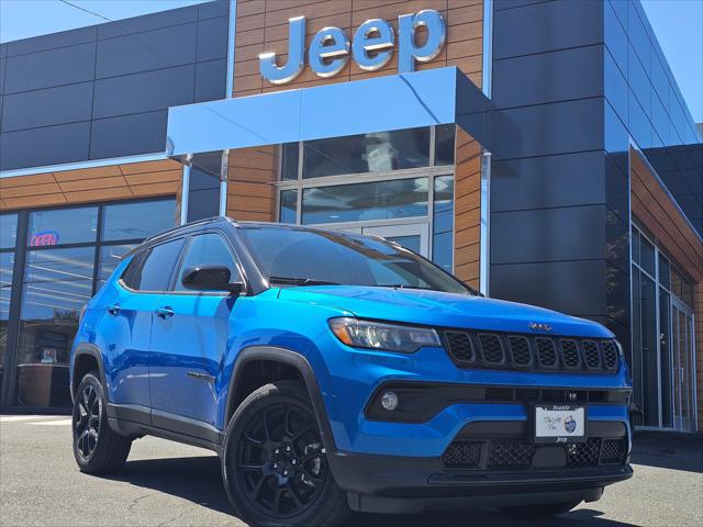 2024 Jeep Compass COMPASS LATITUDE 4X4