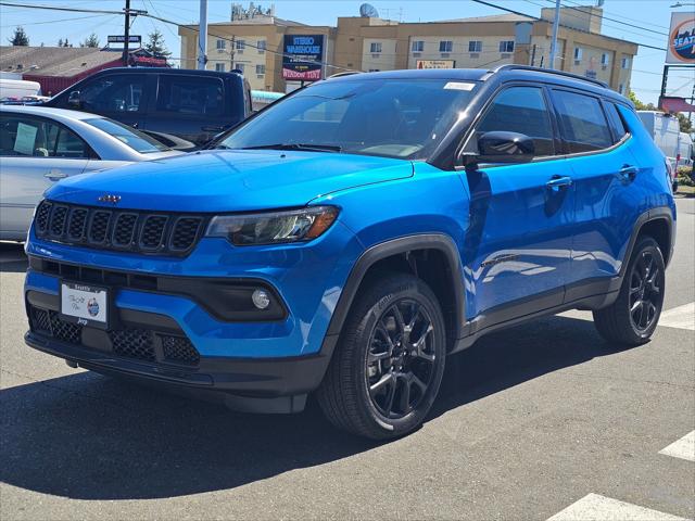 2024 Jeep Compass COMPASS LATITUDE 4X4