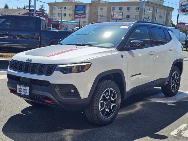 2024 Jeep Compass COMPASS TRAILHAWK 4X4