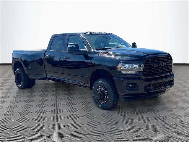 2024 RAM Ram 3500 RAM 3500 BIG HORN CREW CAB 4X4 8 BOX