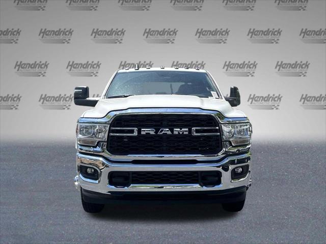 2024 RAM Ram 3500 Chassis Cab RAM 3500 TRADESMAN CREW CAB CHASSIS 4X2 60 CA