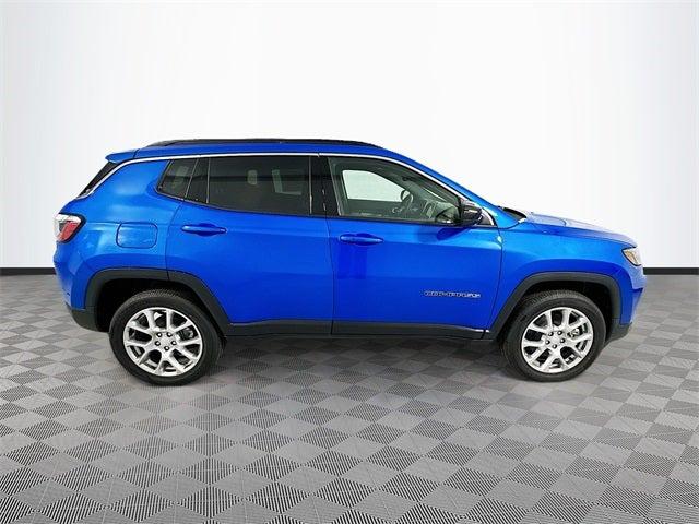 2024 Jeep Compass COMPASS LATITUDE LUX 4X4