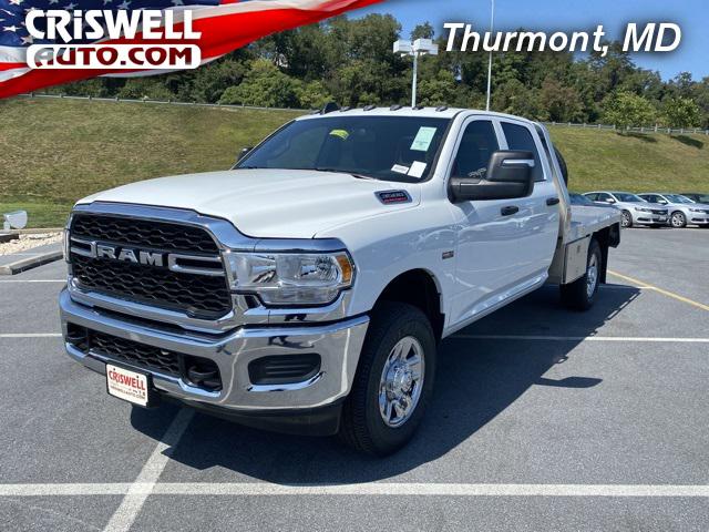 2024 RAM Ram 3500 Chassis Cab RAM 3500 TRADESMAN CREW CAB CHASSIS 4X4 60 CA