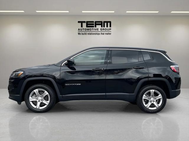 2024 Jeep Compass COMPASS SPORT 4X4