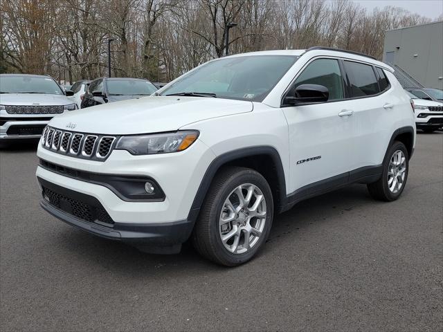 2024 Jeep Compass COMPASS LATITUDE LUX 4X4