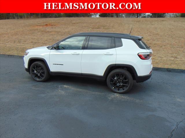 2024 Jeep Compass COMPASS LATITUDE 4X4