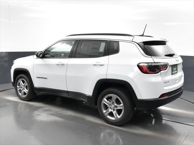 2024 Jeep Compass COMPASS LATITUDE 4X4