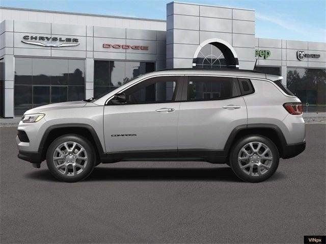 2024 Jeep Compass COMPASS LATITUDE LUX 4X4