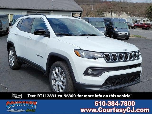 2024 Jeep Compass COMPASS LATITUDE LUX 4X4