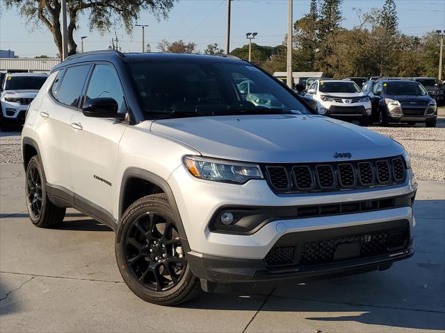 2024 Jeep Compass COMPASS LATITUDE 4X4