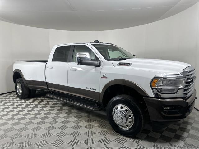 2024 RAM Ram 3500 RAM 3500 LIMITED LONGHORN CREW CAB 4X4 8 BOX