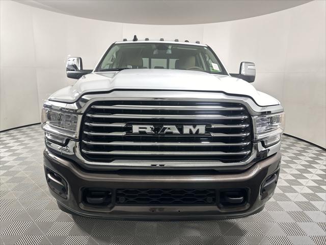 2024 RAM Ram 3500 RAM 3500 LIMITED LONGHORN CREW CAB 4X4 8 BOX