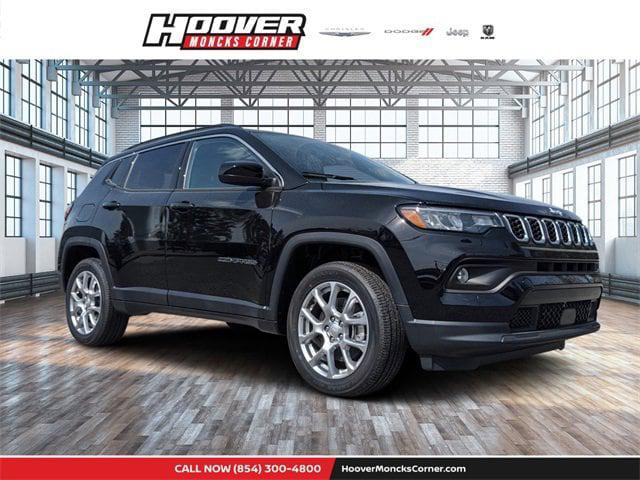 2024 Jeep Compass COMPASS LATITUDE LUX 4X4