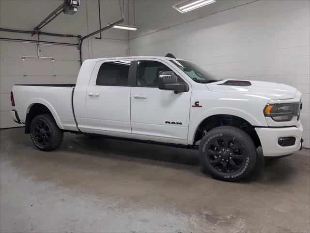 2024 RAM Ram 2500 RAM 2500 LIMITED MEGA CAB 4X4 64 BOX