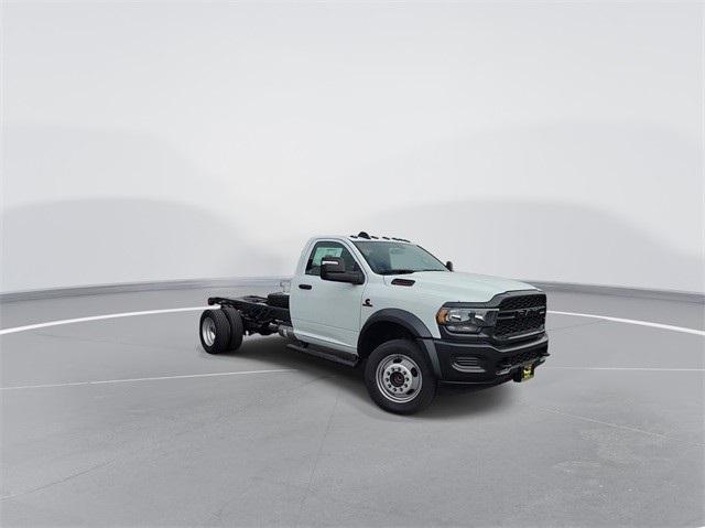 2024 RAM Ram 4500 Chassis Cab RAM 4500 TRADESMAN CHASSIS REGULAR CAB 4X2 84 CA