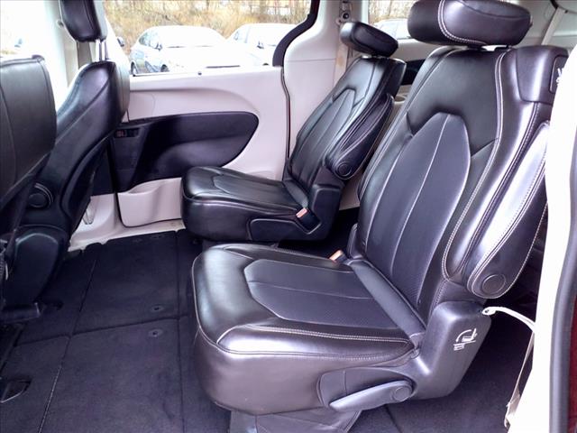 2021 Chrysler Voyager LXI