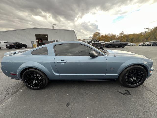 2005 Ford Mustang GT Premium