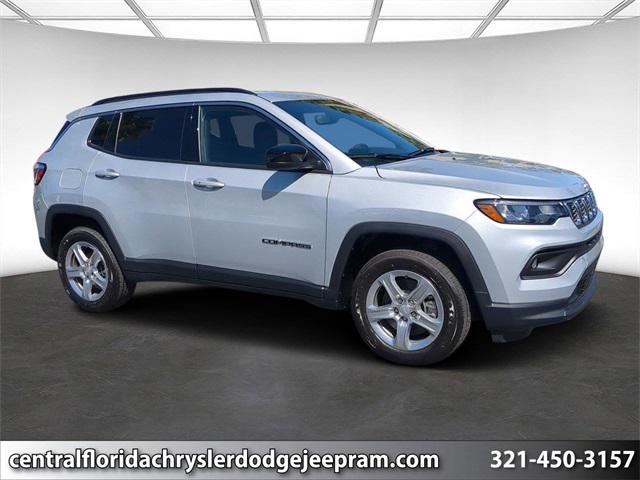 2024 Jeep Compass COMPASS LATITUDE 4X4